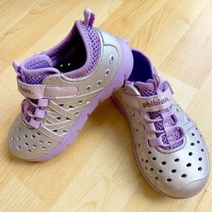 Stride Rite’s Made2Play Phibian